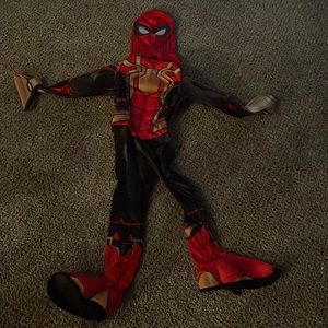 Spider Man Costume size Medium in boys